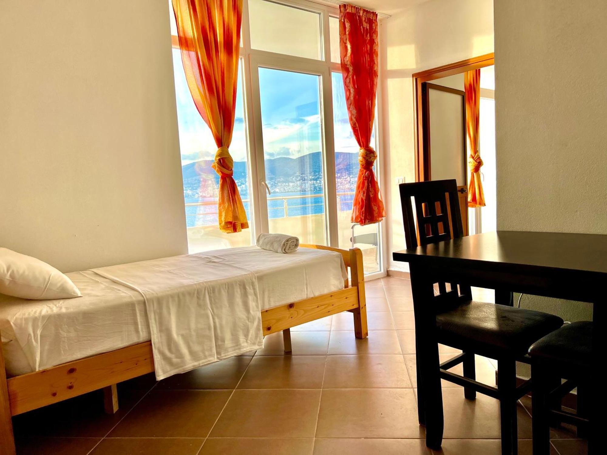 Redi'S Seaview Apartments Sarandë 외부 사진