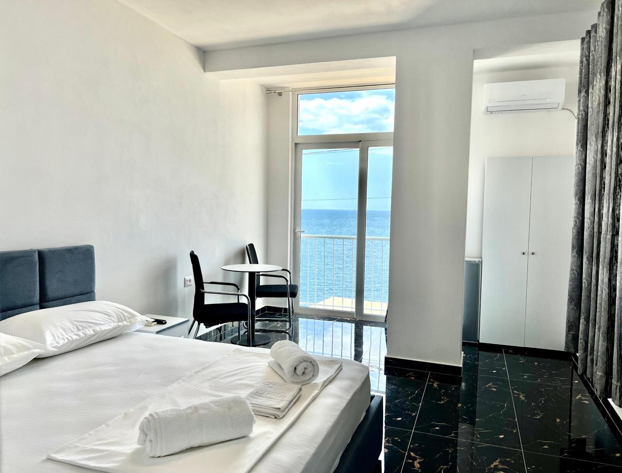 Redi'S Seaview Apartments Sarandë 외부 사진